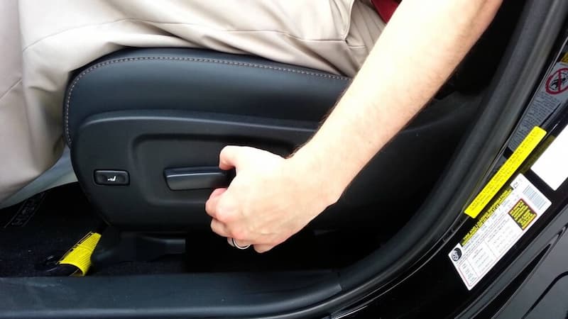 How To Manually Move A Power Seat